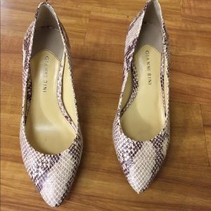 Gianni Bini heels 6.5